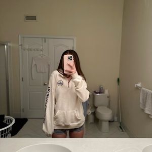 Vintage hollister cream and navy blue half zip size large